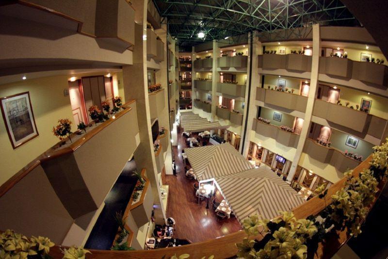 Hotel Abastos Plaza Mexiko-Stadt Exterior foto