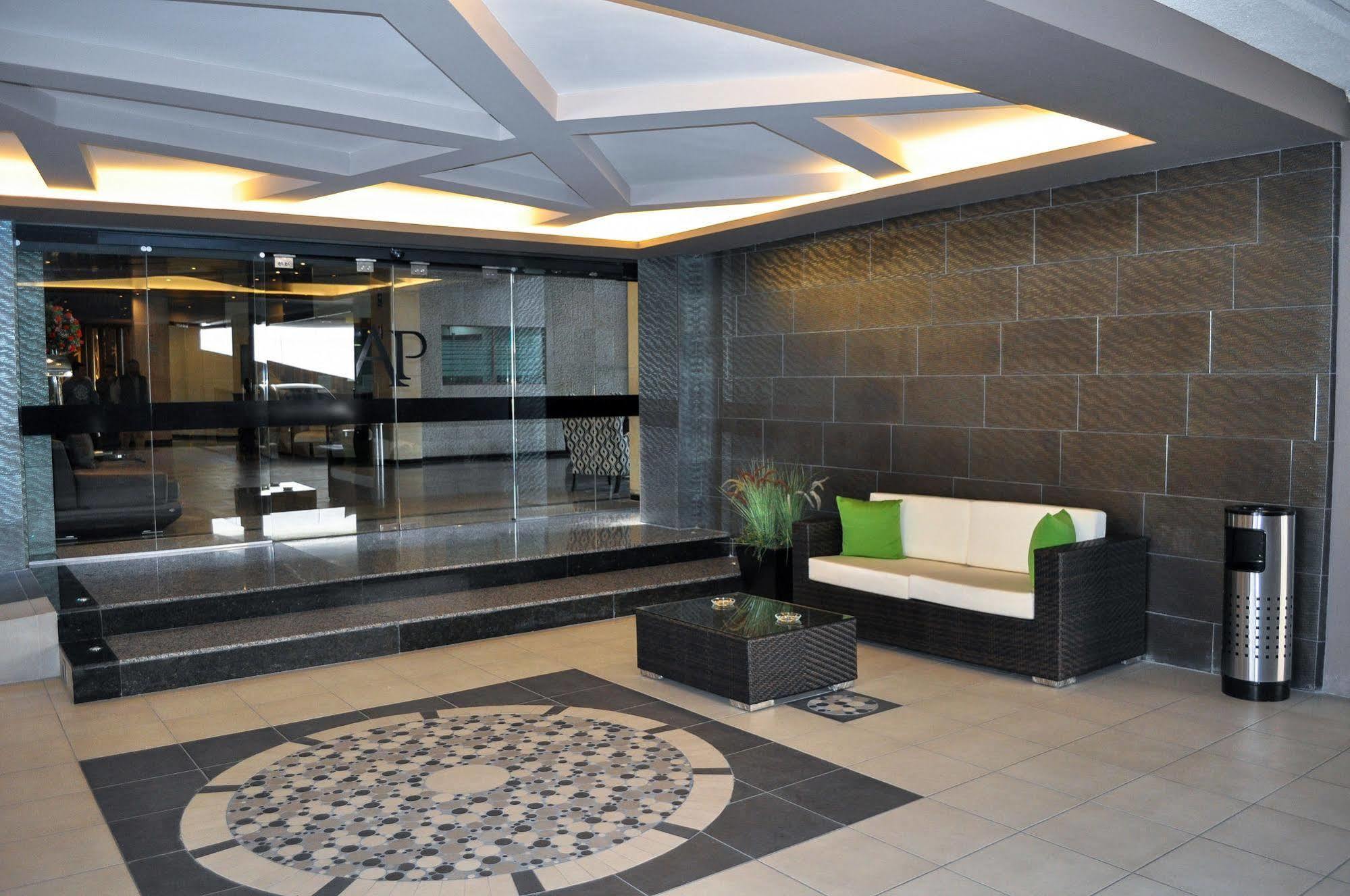 Hotel Abastos Plaza Mexiko-Stadt Exterior foto